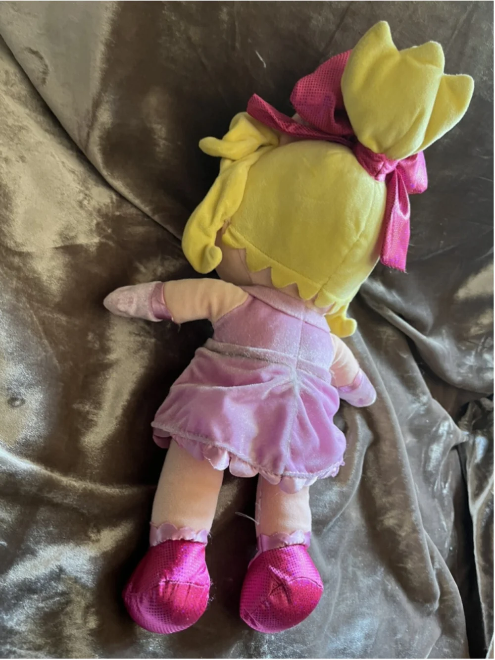 Disney Junior Muppet Babies Miss Piggy 14 inch Plush Stuffed Animal Pal CUTE